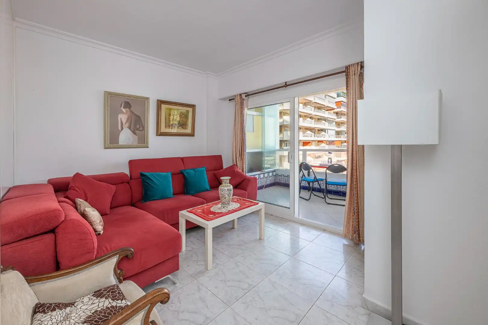 Sala d'estar de Apartament en venda en Fuengirola amb Aire condicionat, Calefacció i Jardí privat