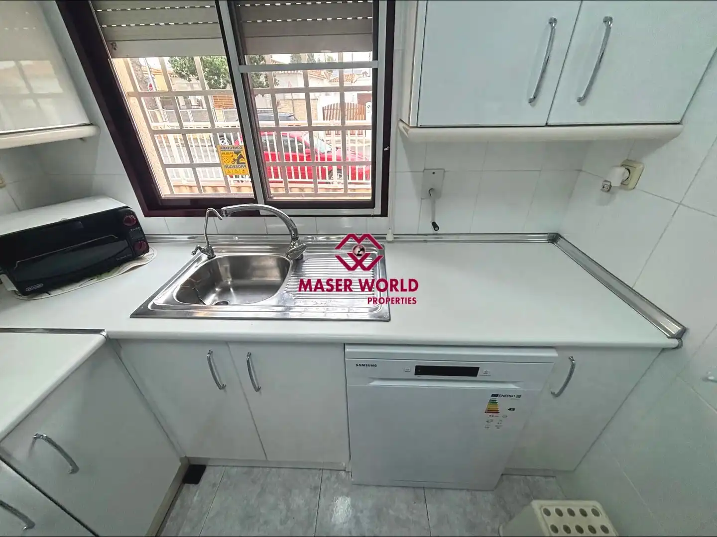 Cuina de Apartament en venda en San Javier amb Aire condicionat, Calefacció i Jardí privat