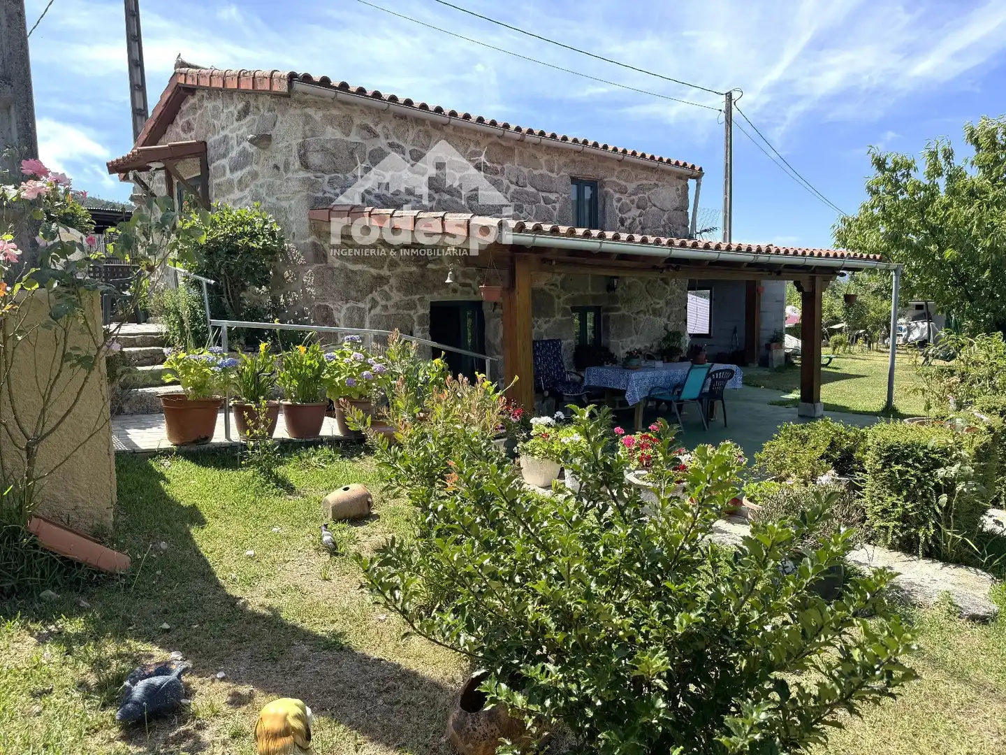 Vista exterior de Casa o xalet en venda en Arbo amb Moblat