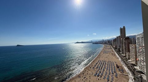 Foto 3 de Piso en venta en Avenida de Madrid, Playa Levante, Benidorm
