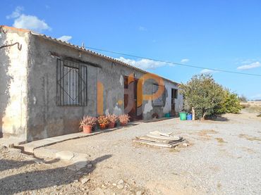 Rustikales Grundstück zum Verkauf in Puerto Lumbreras