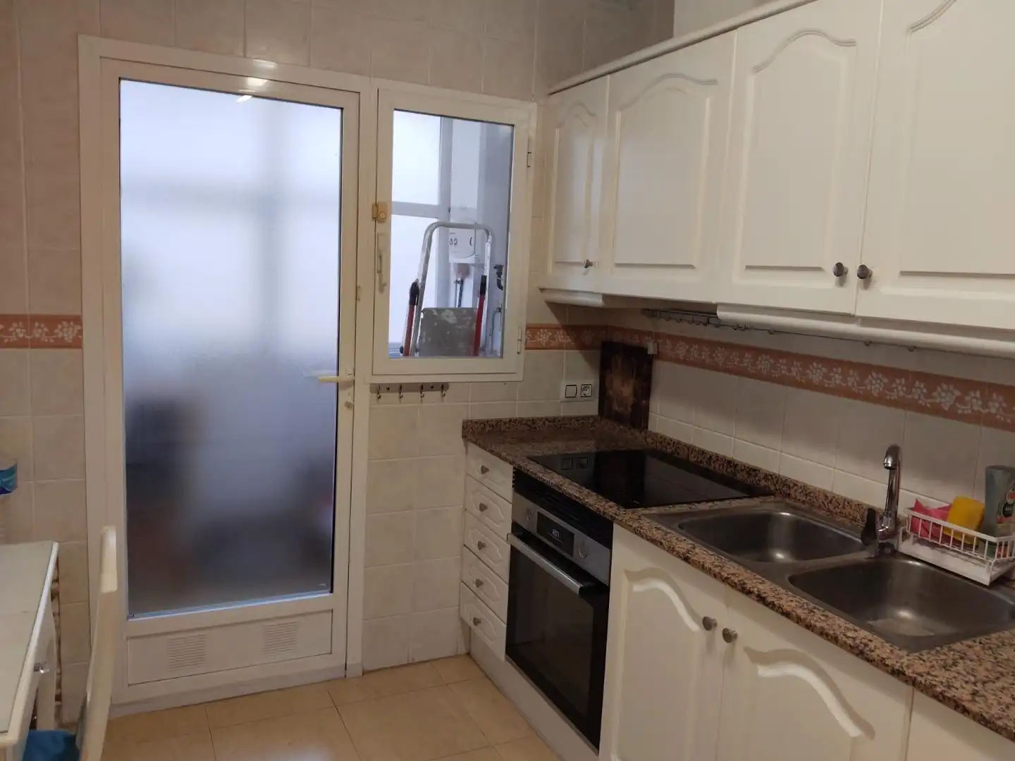 Küche von Wohnung zum Verkauf in Altea mit Klimaanlage, Privatgarten und Terrasse