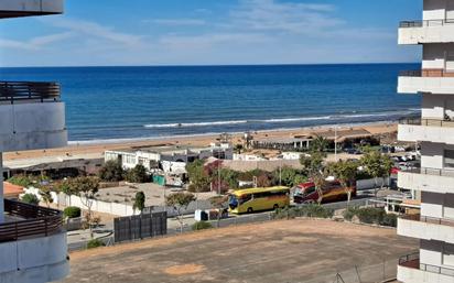 Vista exterior de Pis de lloguer en Punta Umbría amb Aire condicionat i Balcó