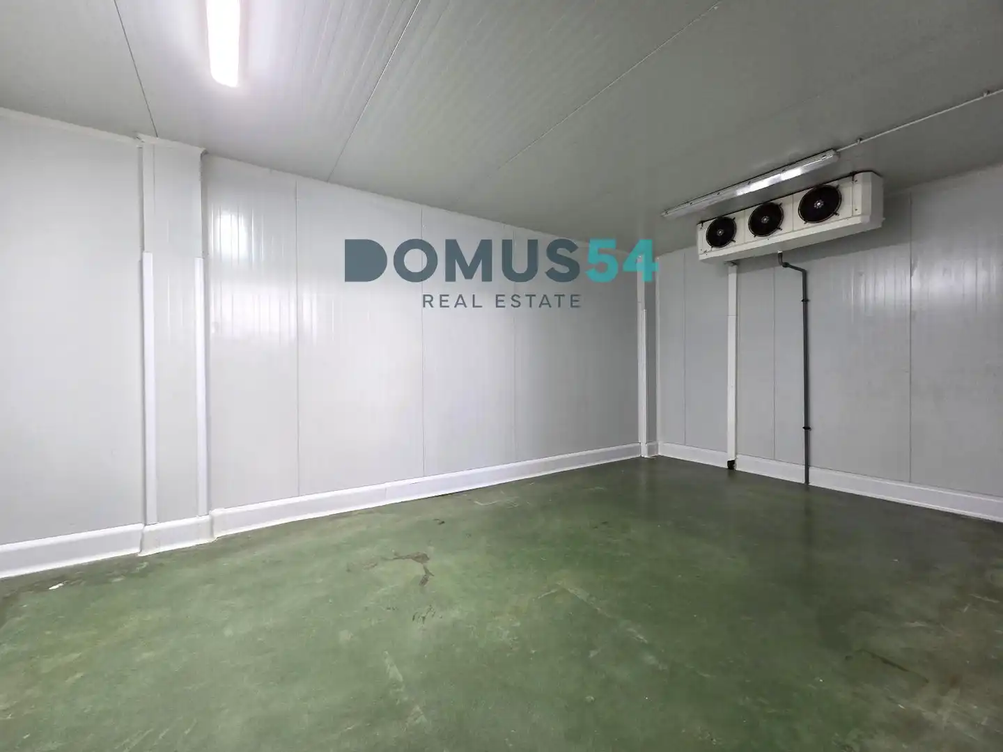 Industrial buildings for rent in Sa Pobla