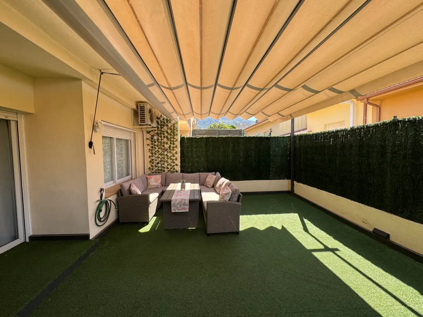 Terraza de Casa o chalet en venta en Palau-saverdera con Aire acondicionado, Calefacción y Jardín privado