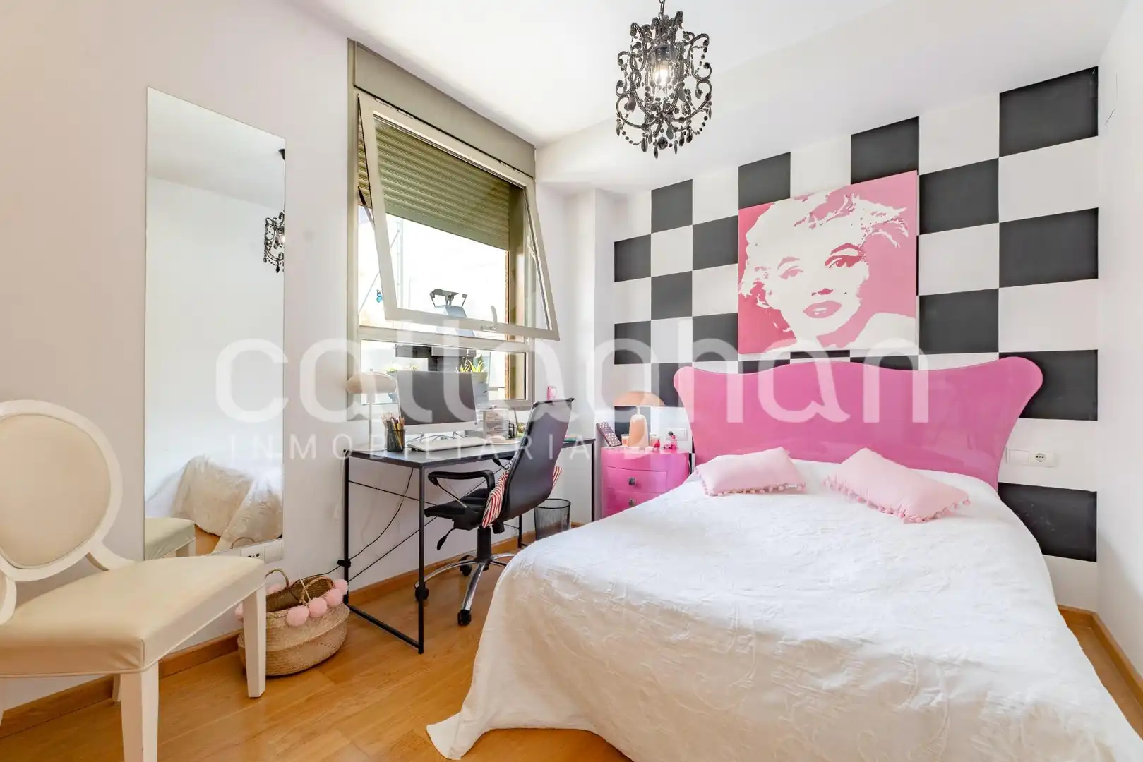 Schlafzimmer von Haus oder Chalet zum Verkauf in Bétera mit Heizung, Privatgarten und Terrasse