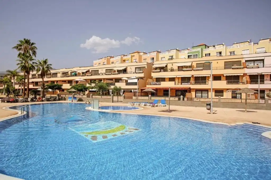 Apartamento con piscina en venta en Callao Salvaje - Playa Paraíso, imagen 3