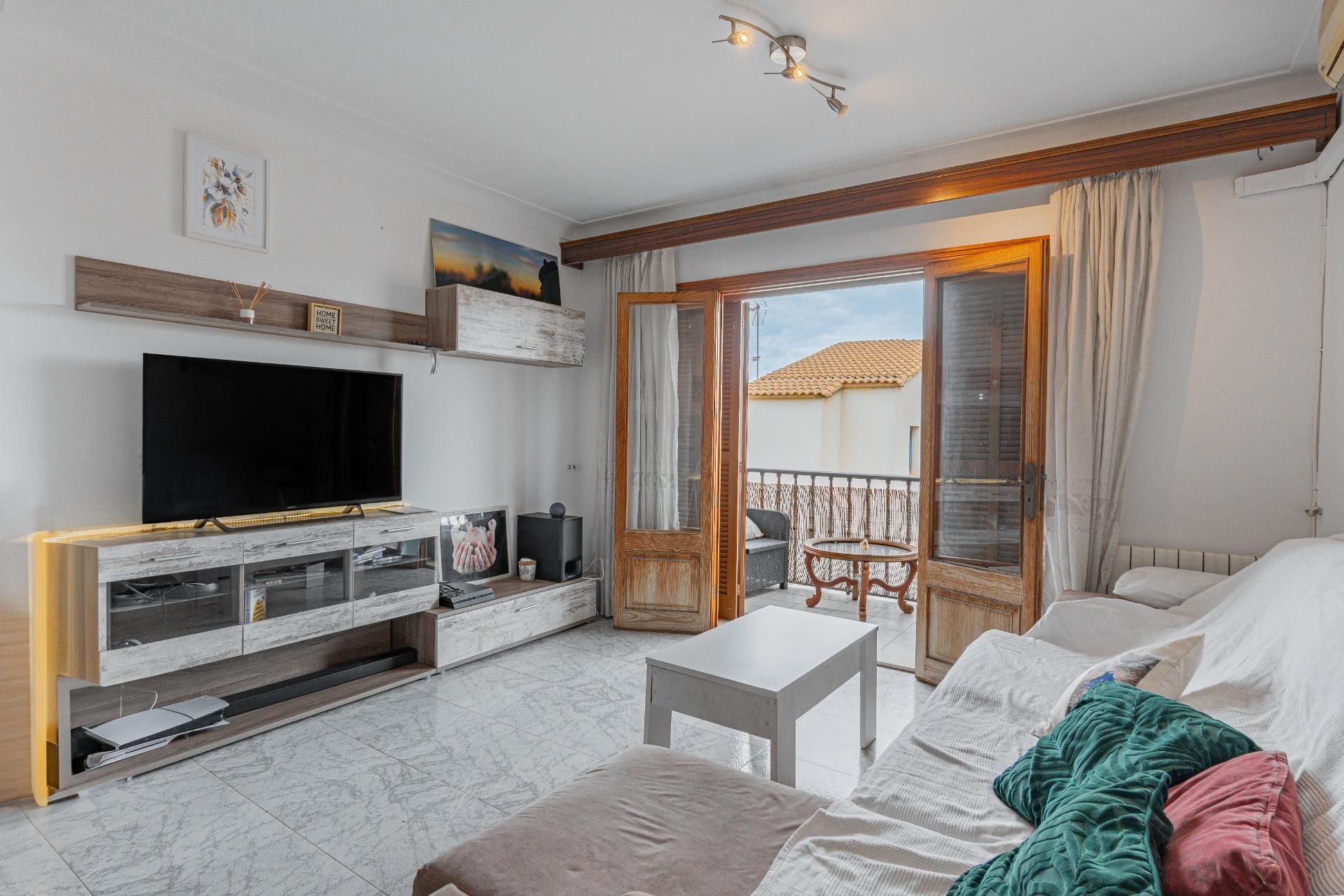 Living room of Flat for sale in Llucmajor  with Air Conditioner, Private garden and Terrace