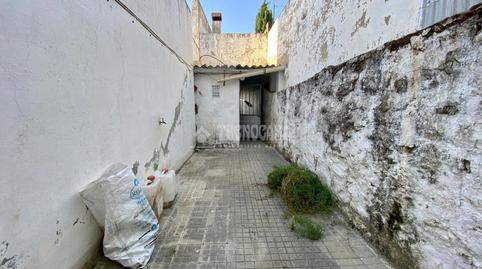 Foto 2 de Casa adosada en venda a Sabiote, Jaén