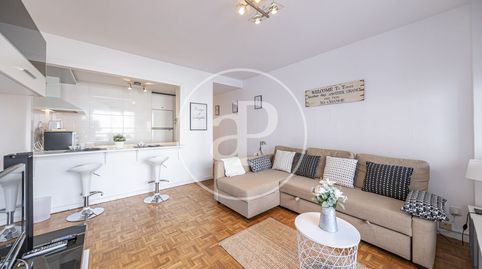 Photo 4 of Flat for rent in Calle de Zurbano, Almagro, Madrid Capital