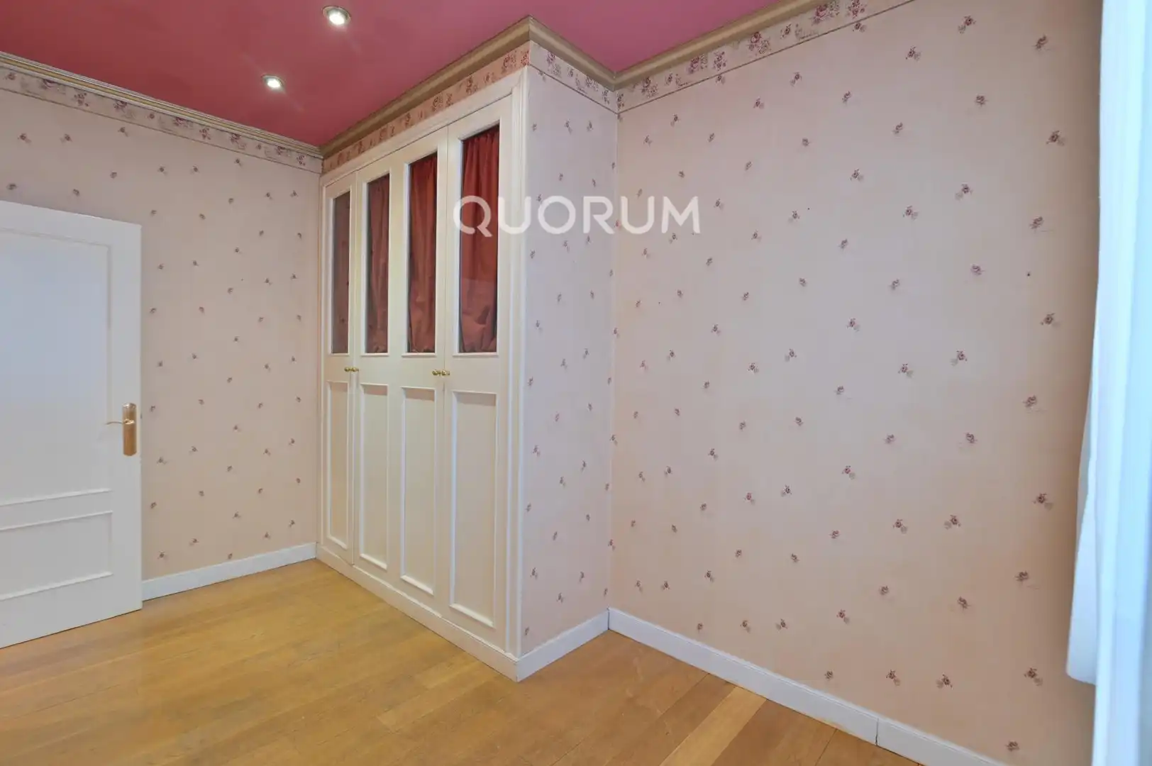 Habitación de Piso en venta en Bilbao  con Calefacción