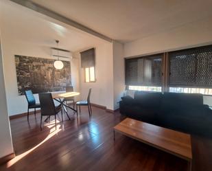 Sala d'estar de Pis de lloguer en Castellón de la Plana / Castelló de la Plana amb Aire condicionat, Calefacció i Jardí privat