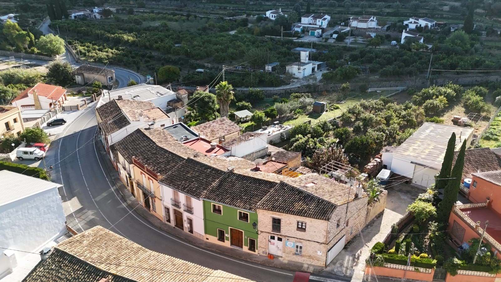 Casa adosada en venta en Calle Denia