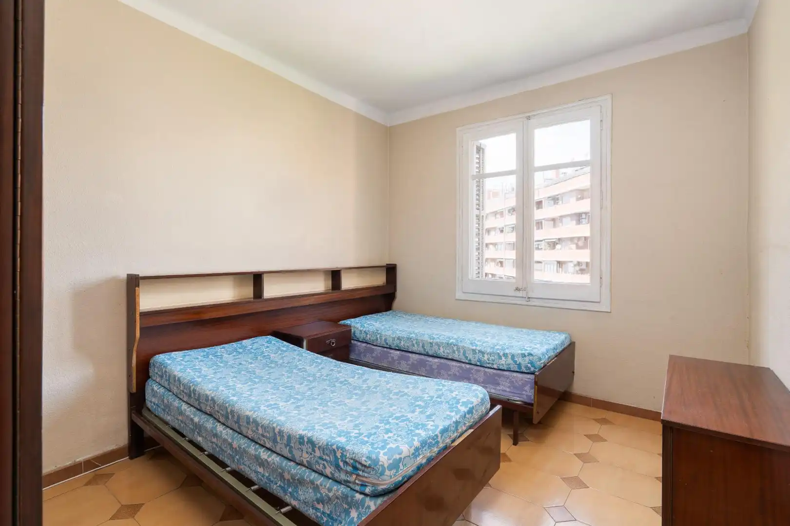 Schlafzimmer von Wohnung zum Verkauf in Barcelona mit Heizung und Alarm