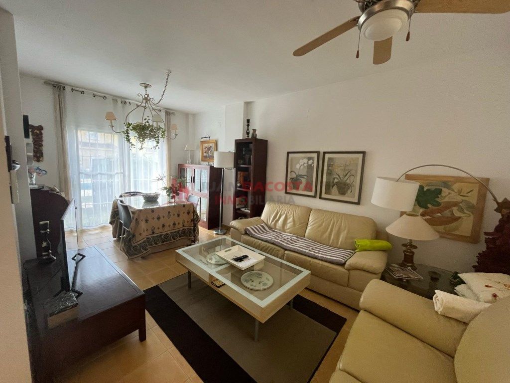 Sala de estar de Dúplex en venta en Isla Cristina