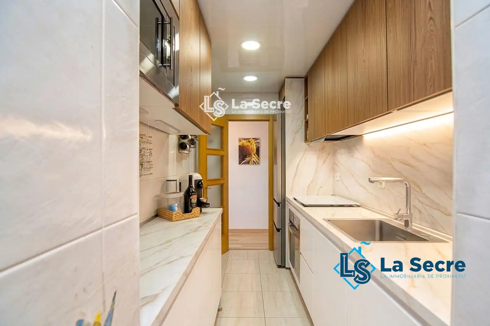 Cocina de Piso en venta en Barcelona con Calefacción y Terraza