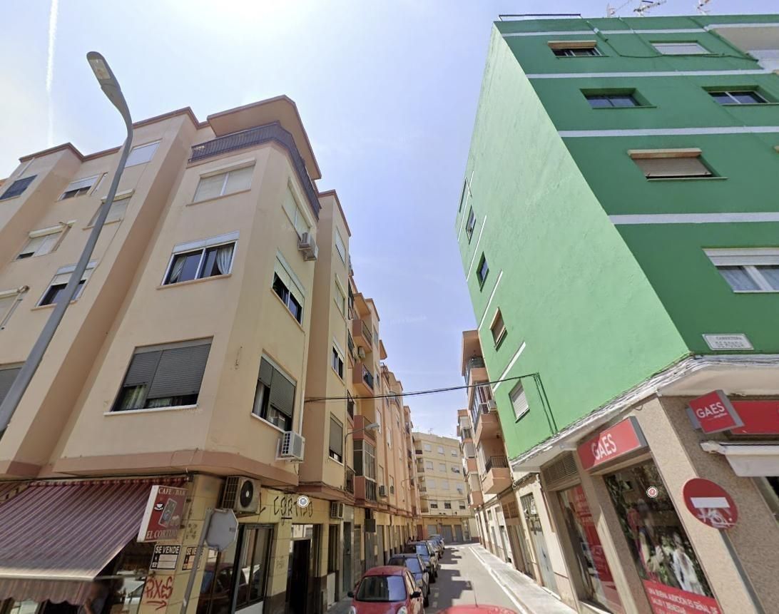 Vista exterior de Pis en venda en  Almería Capital amb Terrassa i Balcó