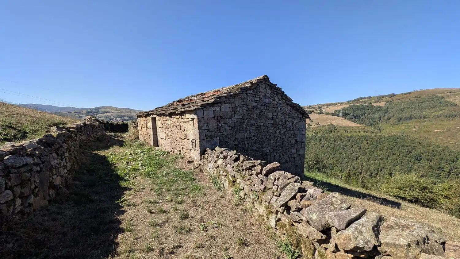 Casa rustica in vendita a VEGALOSVADOS 2132, imagen 4