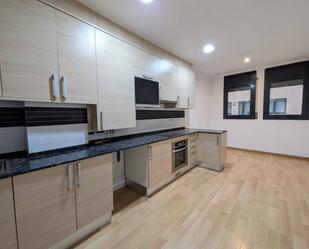 Küche von Wohnung miete in Sant Sadurní d'Anoia mit Klimaanlage, Heizung und Parkett