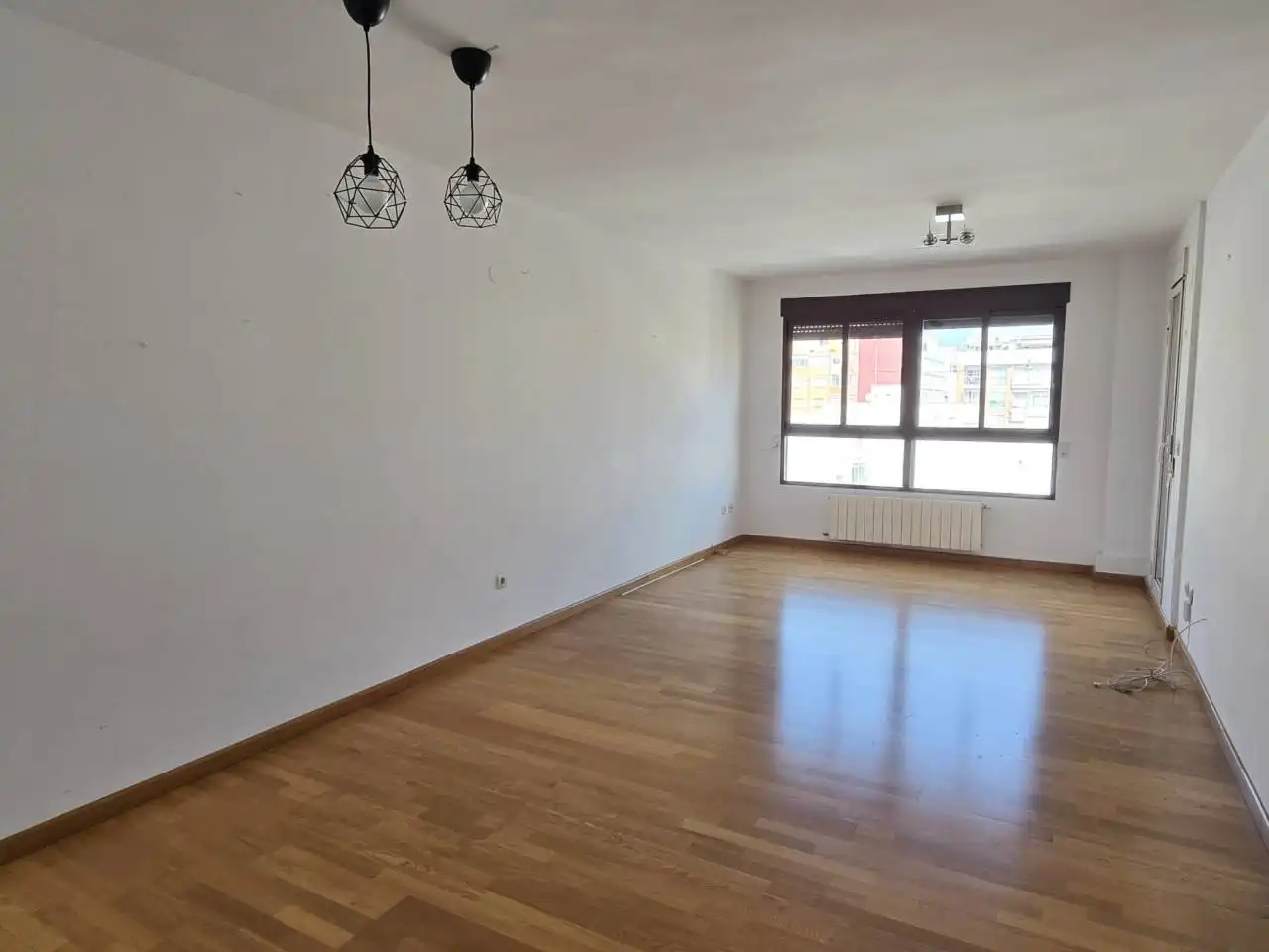 Sala de estar de Piso en venta en Valencia con Aire acondicionado, Calefacción y Parquet