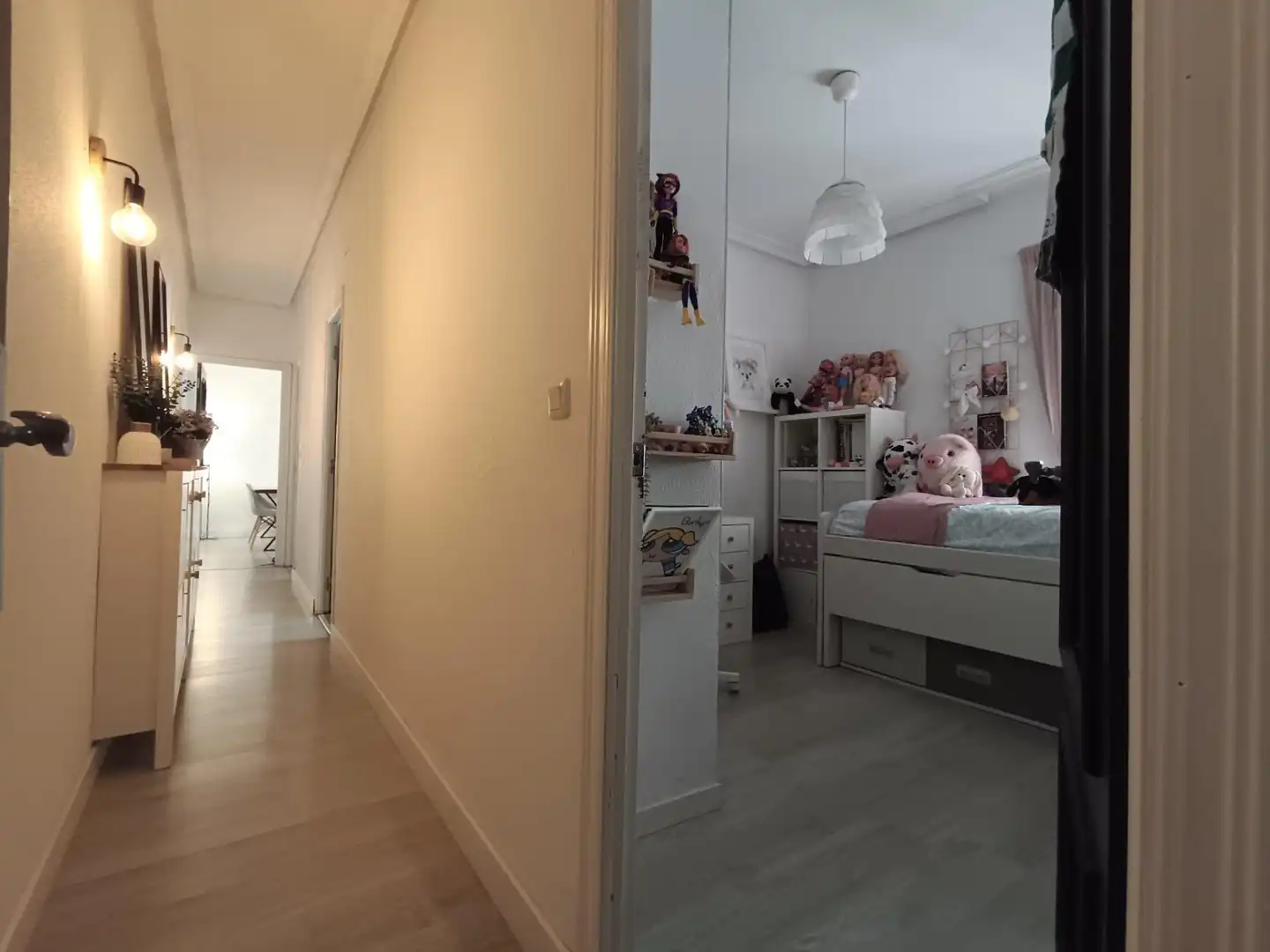Wohnung zum Verkauf in Córdoba mit Klimaanlage, Terrasse und Balkon