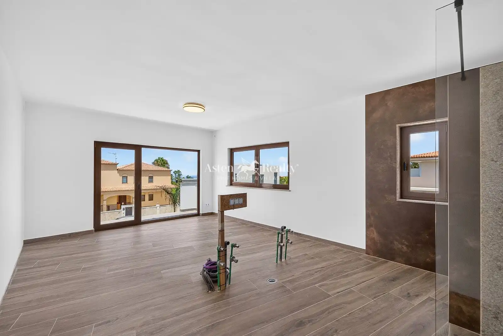 Sala d'estar de Casa o xalet en venda en Adeje amb Terrassa, Piscina i Alarma