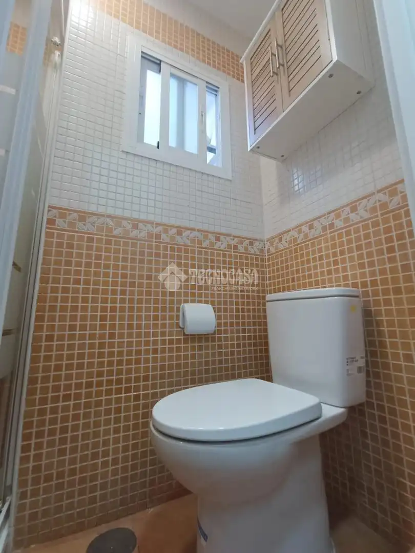 Baño de Piso en venta en Sevilla