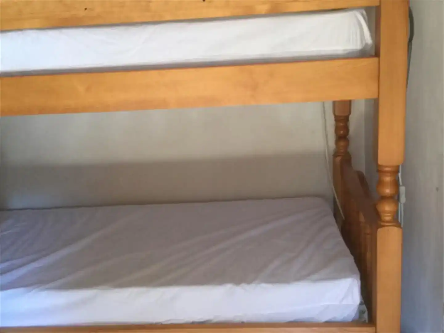 Schlafzimmer von Wohnungen zur Miete in Moratalla mit Privatgarten, Parkett und Möbliert