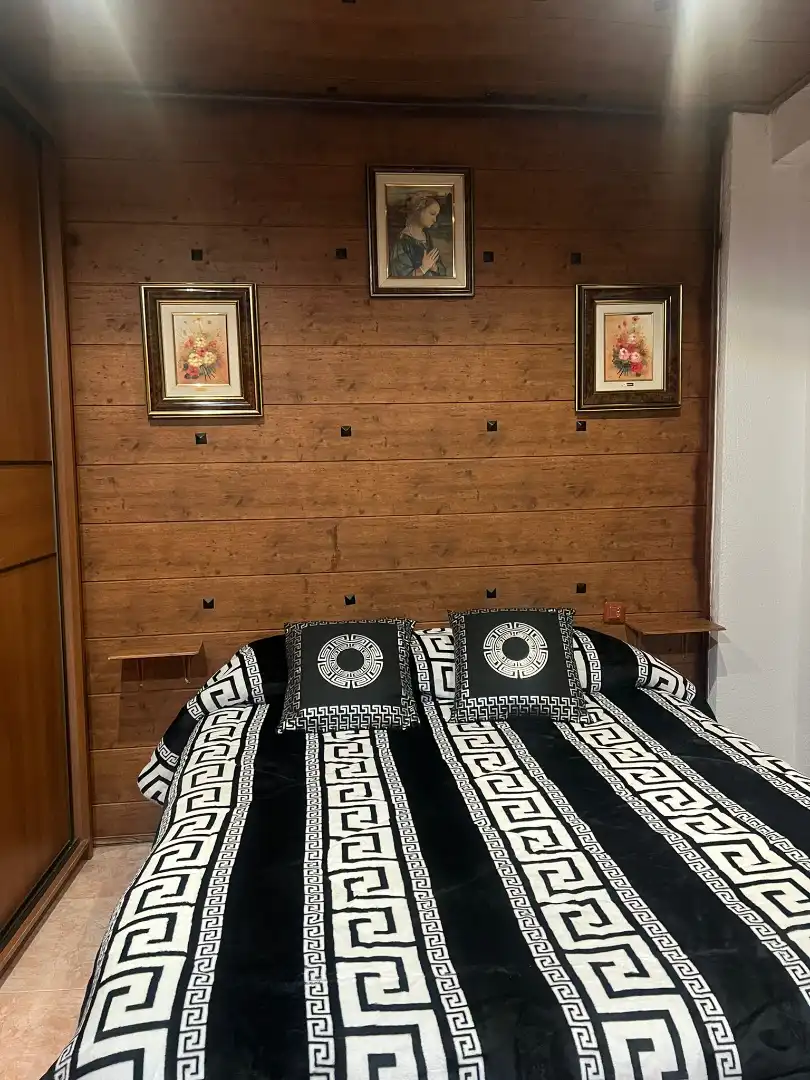 Dormitori de Casa adosada en venda en Jaén amb Aire condicionat, Calefacció i Terrassa