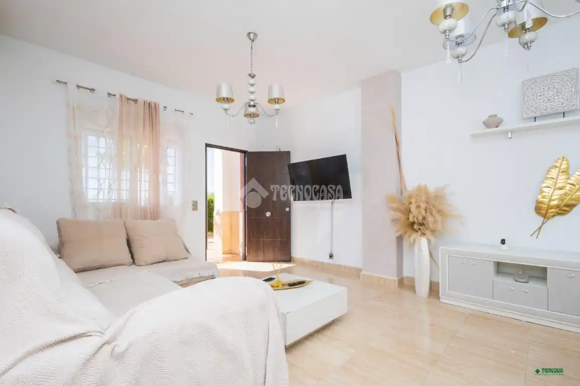 Flat with pool for sale in Vera Ciudad, imagen 5
