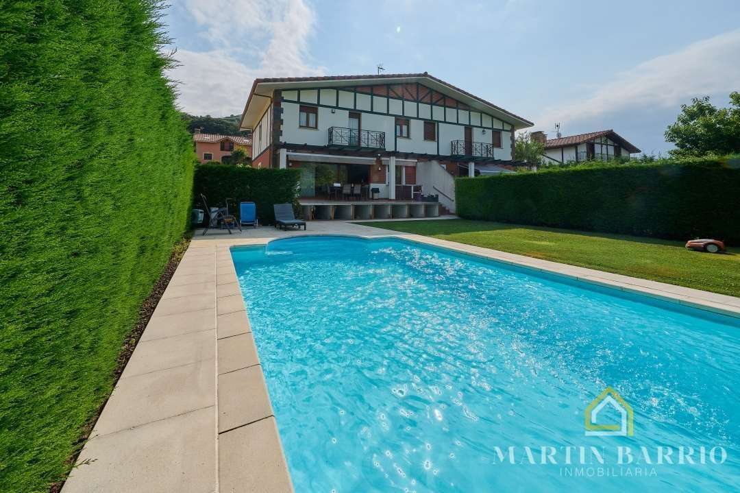 Swimming pool of Single-family semi-detached for sale in Muskiz  with Heating, Private garden and Terrace