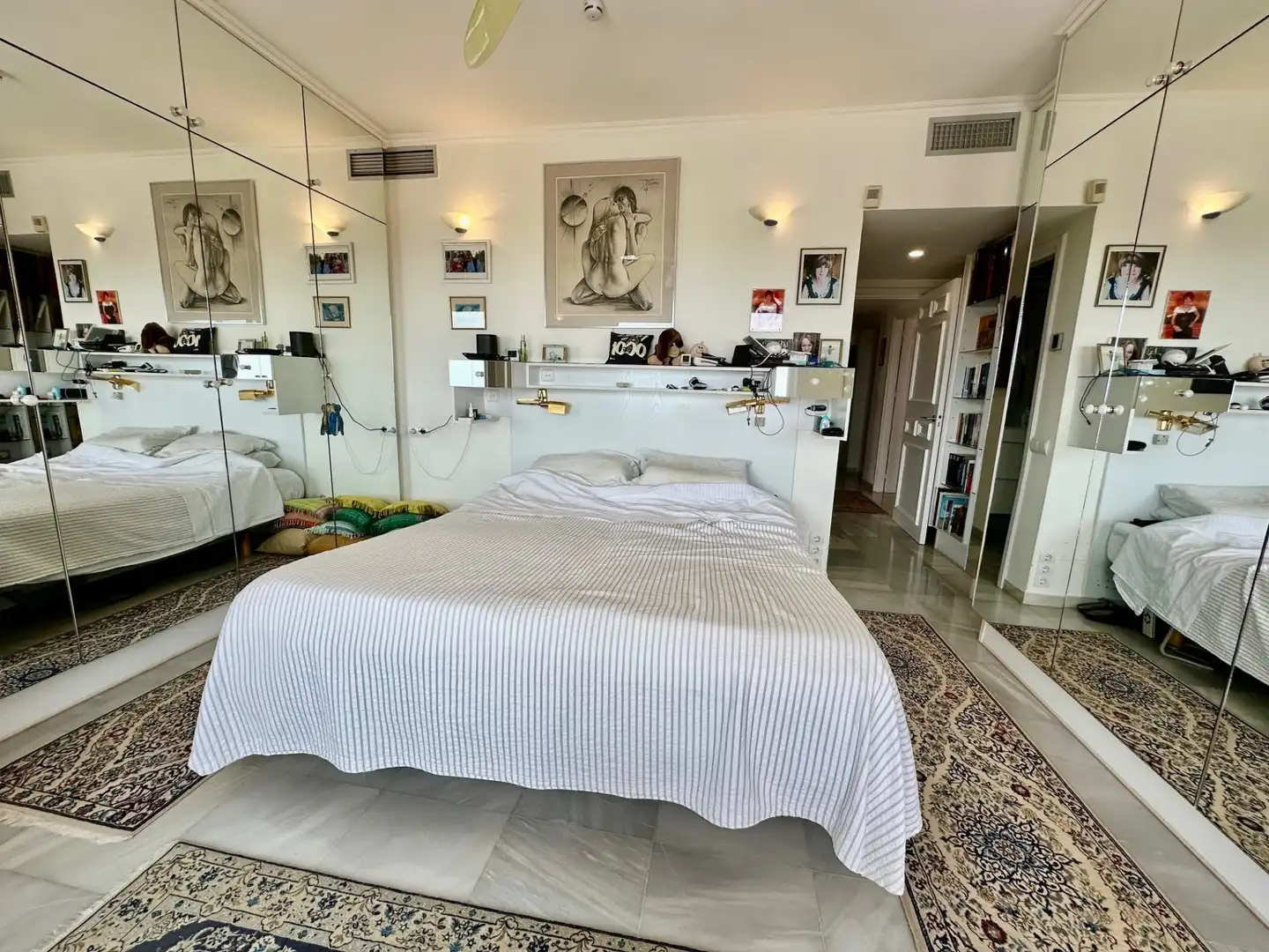 Schlafzimmer von Wohnungen zur Miete in Benahavís mit Klimaanlage, Terrasse und Abstellraum