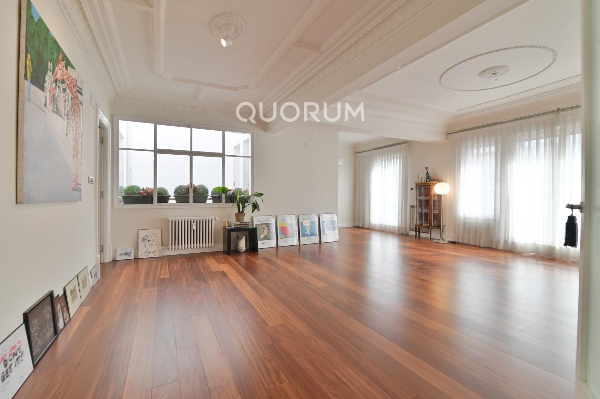 Living room of Flat for sale in Bilbao   with Air Conditioner, Heating and Terrace