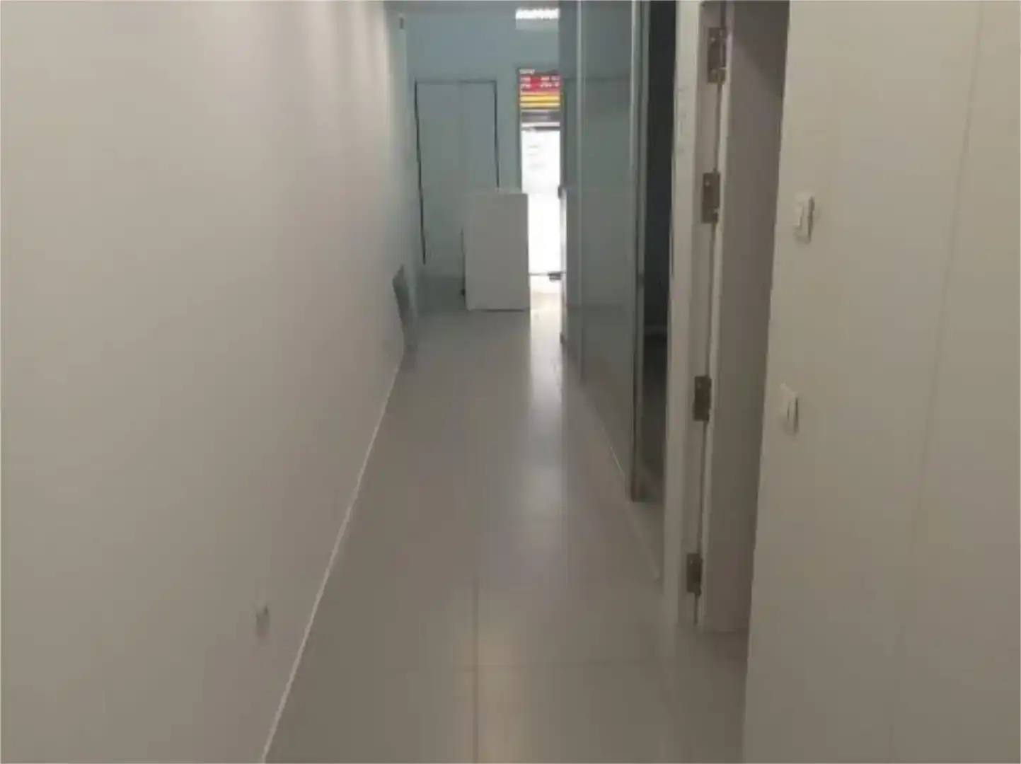 Geschaftsraum zur Miete in Llombai