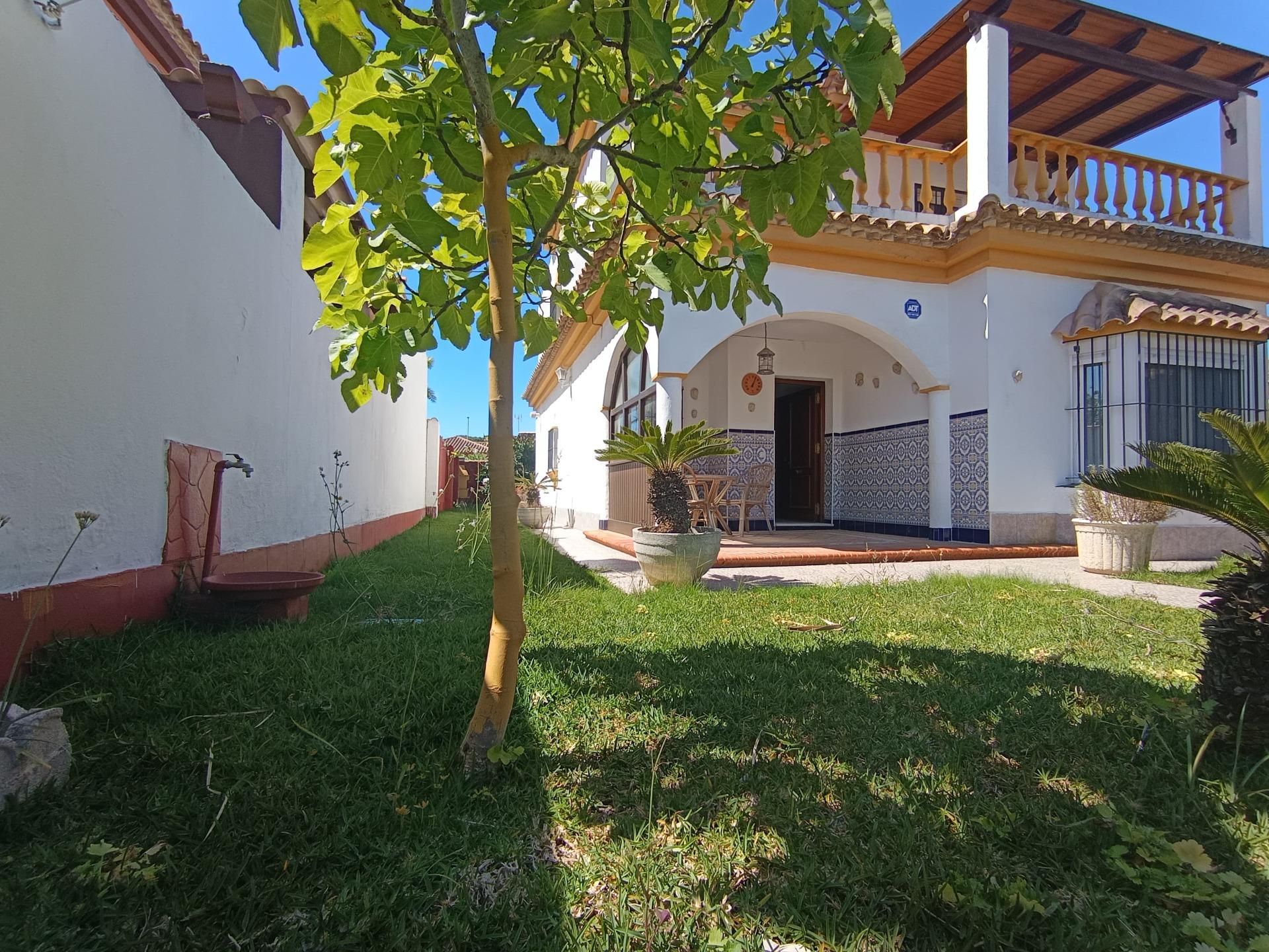 Garden of House or chalet for sale in Chiclana de la Frontera  with Private garden, Terrace and Storage room