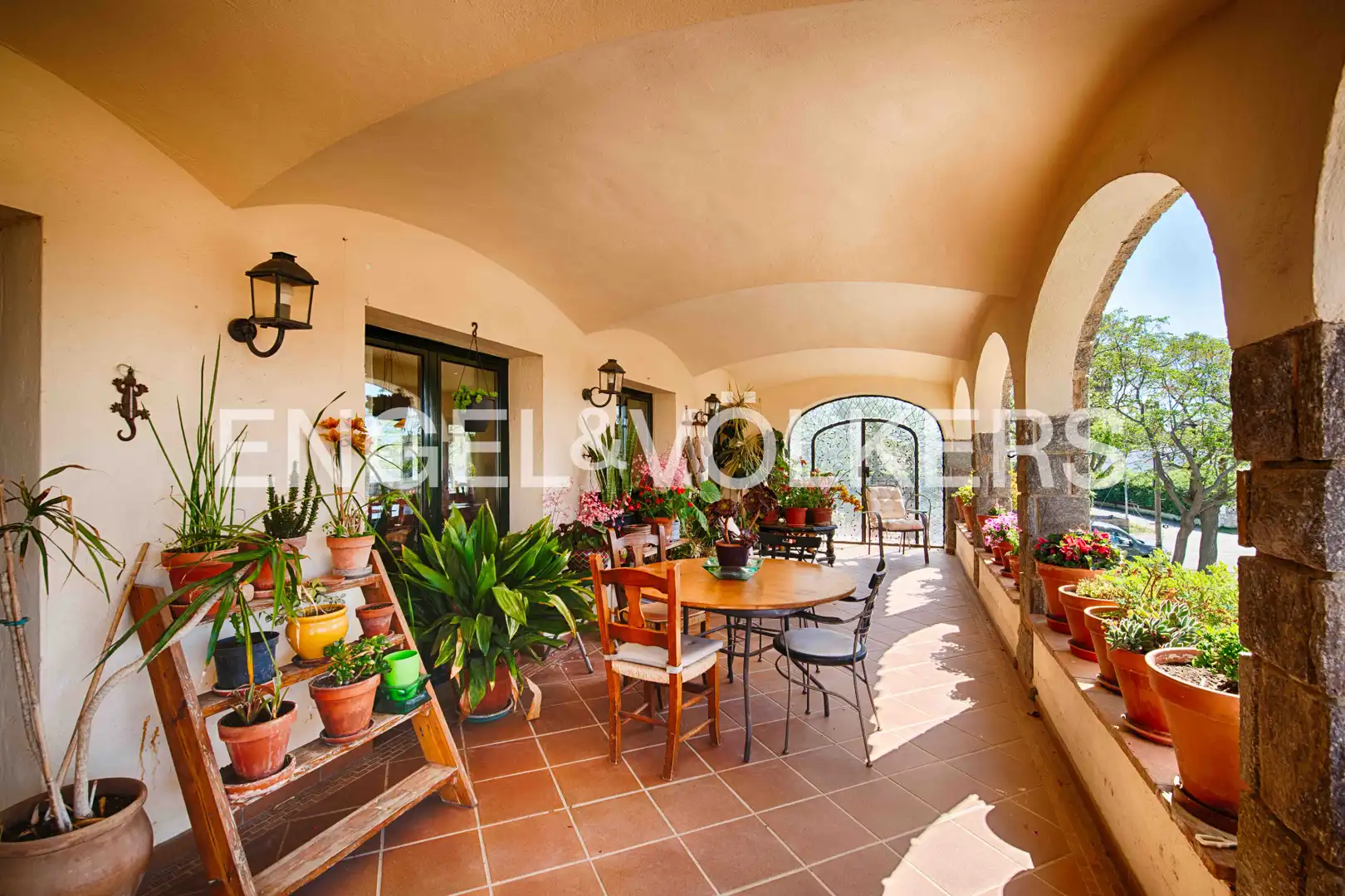 House with terrace for sale in Carrer Requesens, imagen 7
