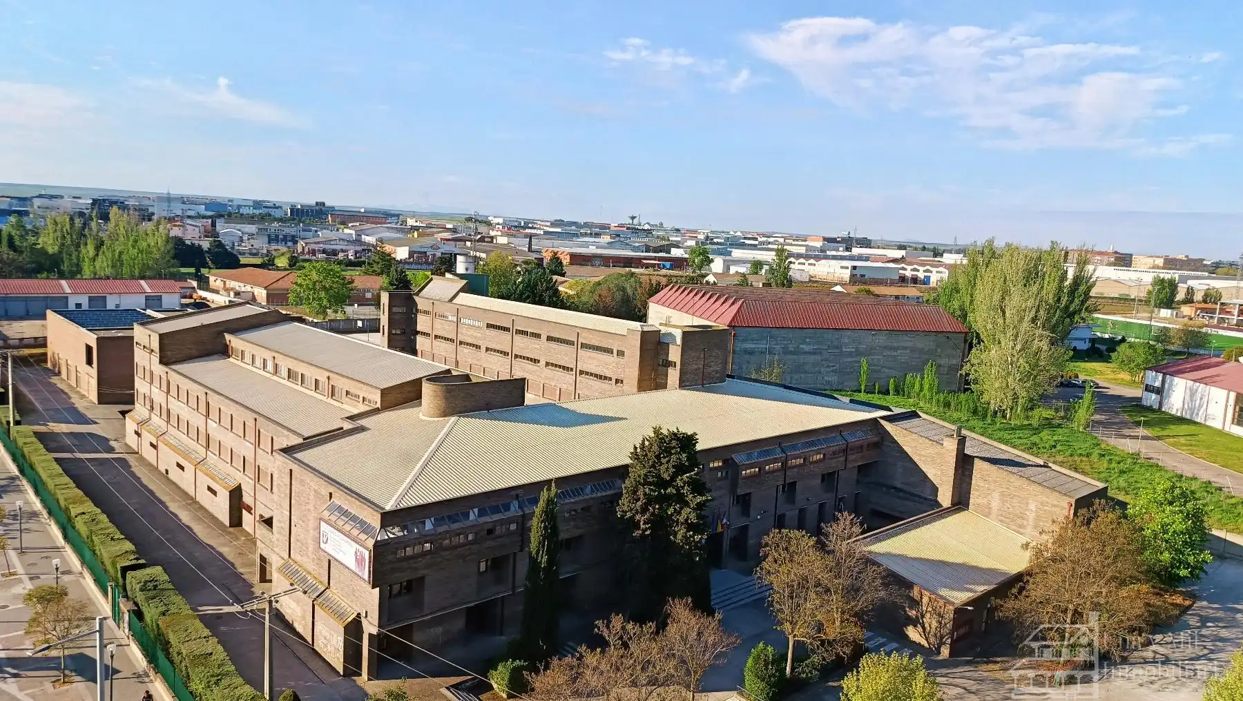 Vista exterior de Pis en venda en Salamanca amb Calefacció, Parquet i Moblat
