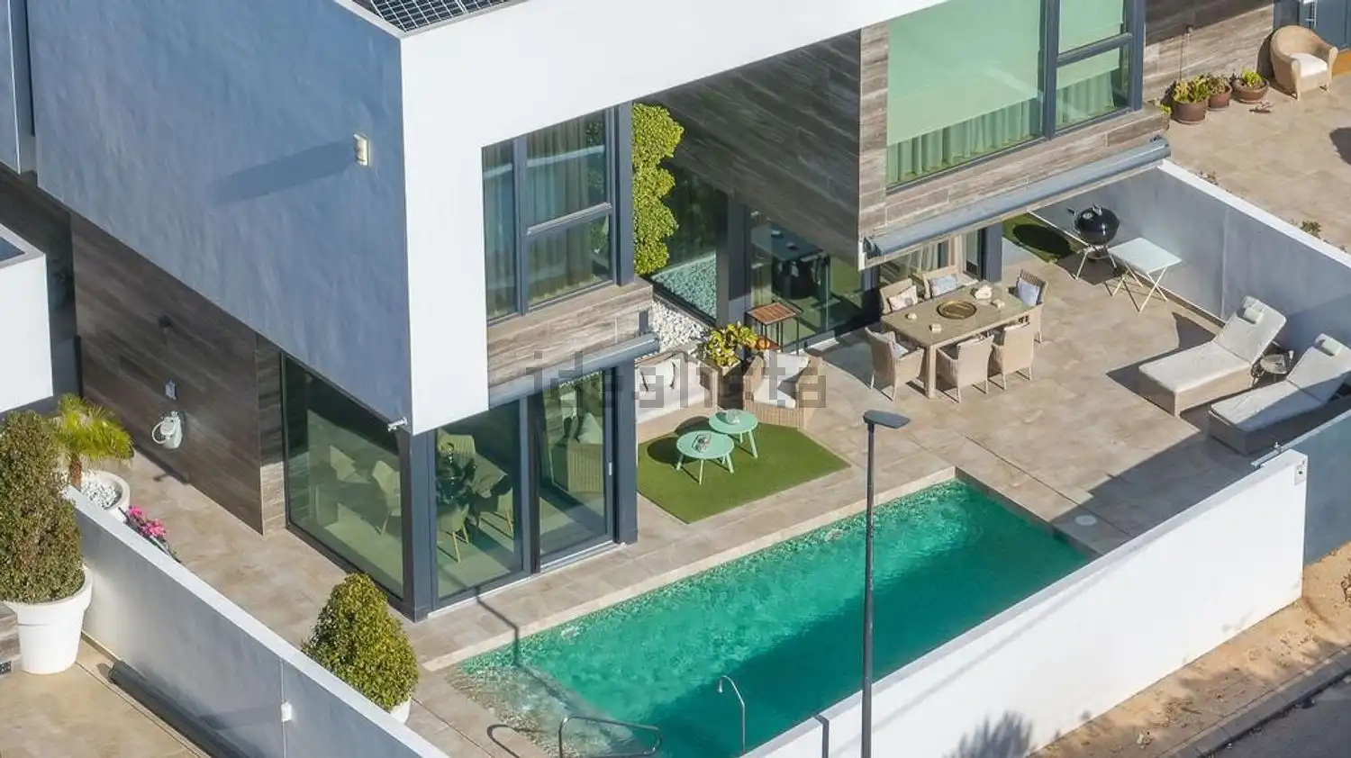 Terrace of Houses for sale in L'Alfàs del Pi  with Air Conditioner, Storage room and Swimming Pool
