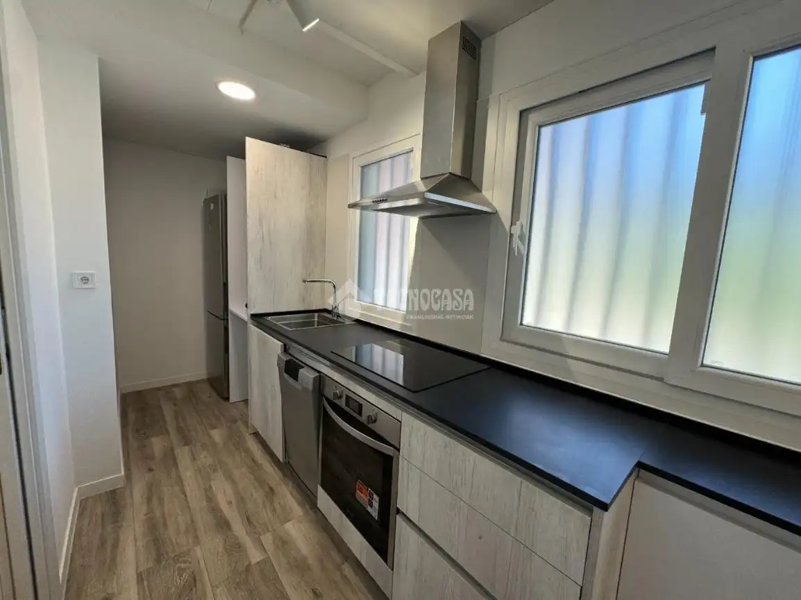 Küche von Wohnung zur Miete in Madrid mit Klimaanlage, Heizung und Parkett