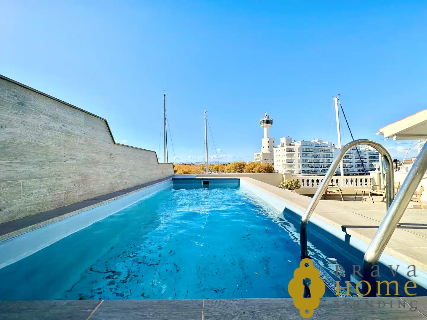 Piscina de Àtic en venda en Empuriabrava amb Aire condicionat, Calefacció i Terrassa
