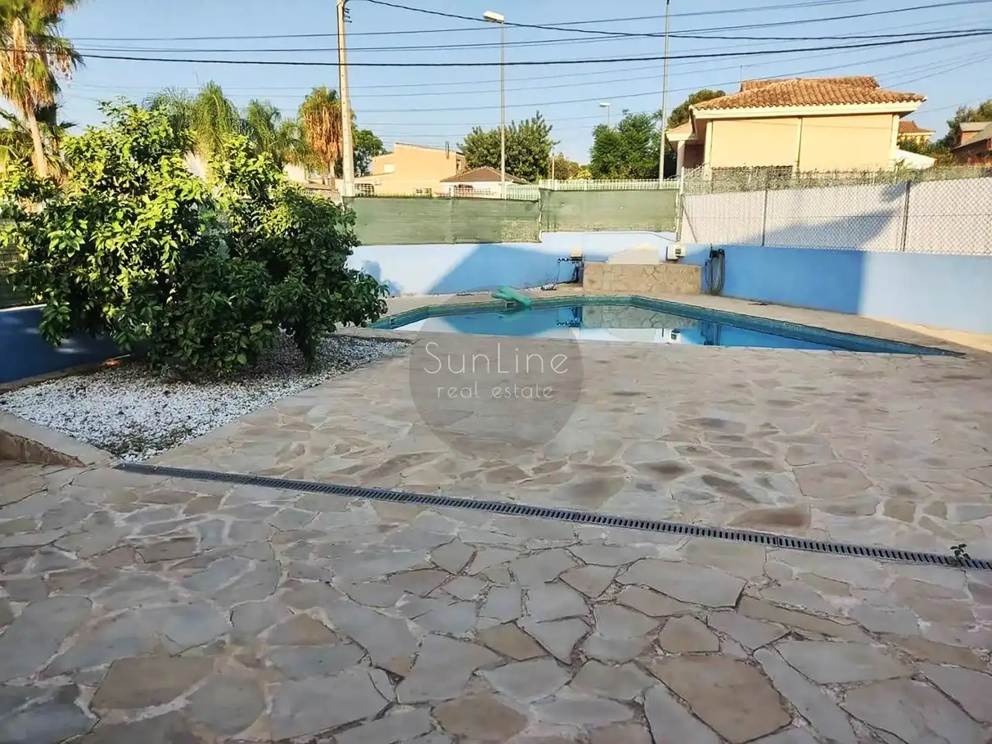 Piscina de Casa o xalet de lloguer en Picassent amb Aire condicionat, Jardí privat i Terrassa