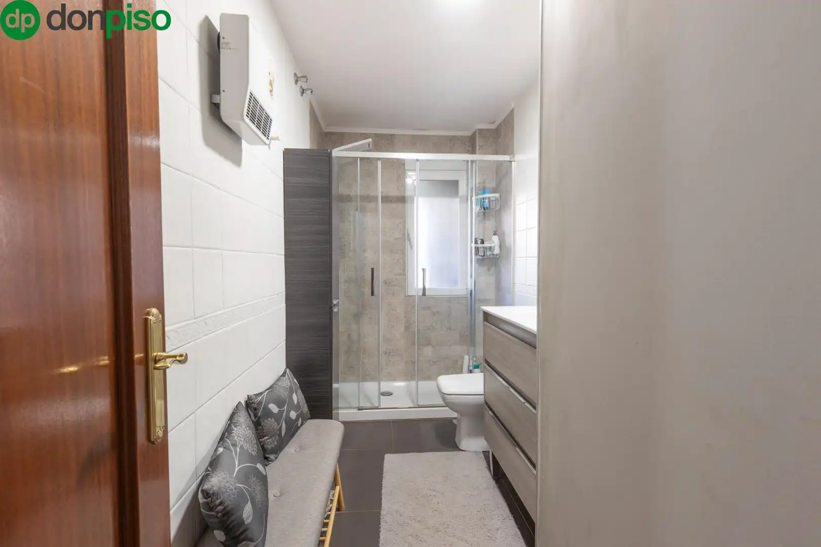 Bathroom of Houses for sale in Armilla  with Air Conditioner and Terrace