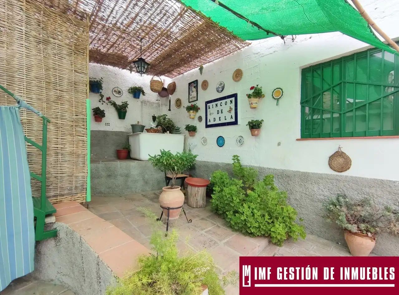 Jardín de Finca rústica en venta en Vélez-Málaga con Jardín privado, Terraza y Trastero