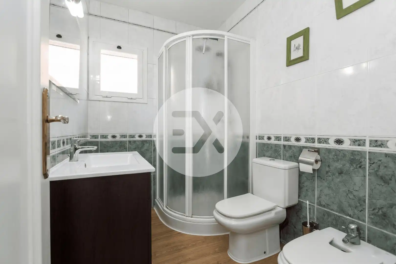 Baño de Casa o chalet en venta en Sant Boi de Llobregat con Aire acondicionado, Calefacción y Jardín privado