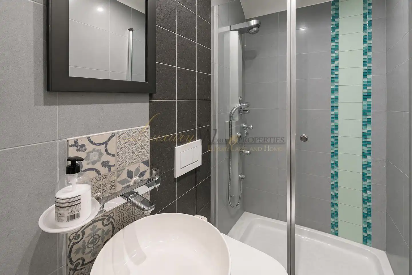 Badezimmer von Haus oder Chalet zum Verkauf in Arona mit Terrasse, Möbliert und Gemeinschaftspool
