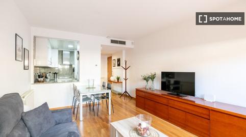 Foto 2 de Apartament per a compartir a La Vila Olímpica del Poblenou, Barcelona