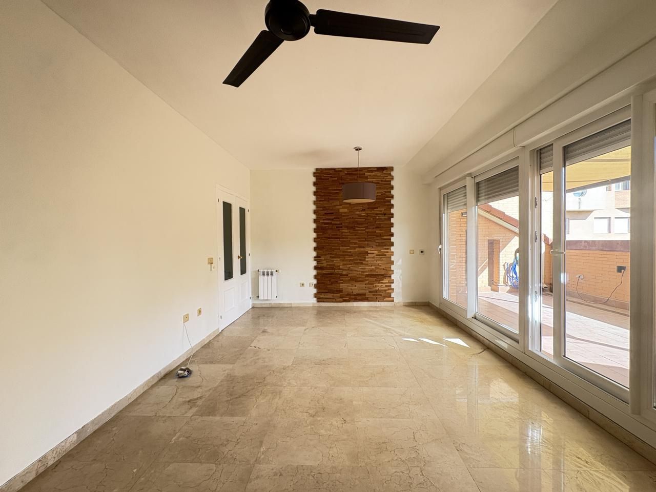Living room of Attic to rent in Villaviciosa de Odón  with Heating, Terrace and Pets allowed