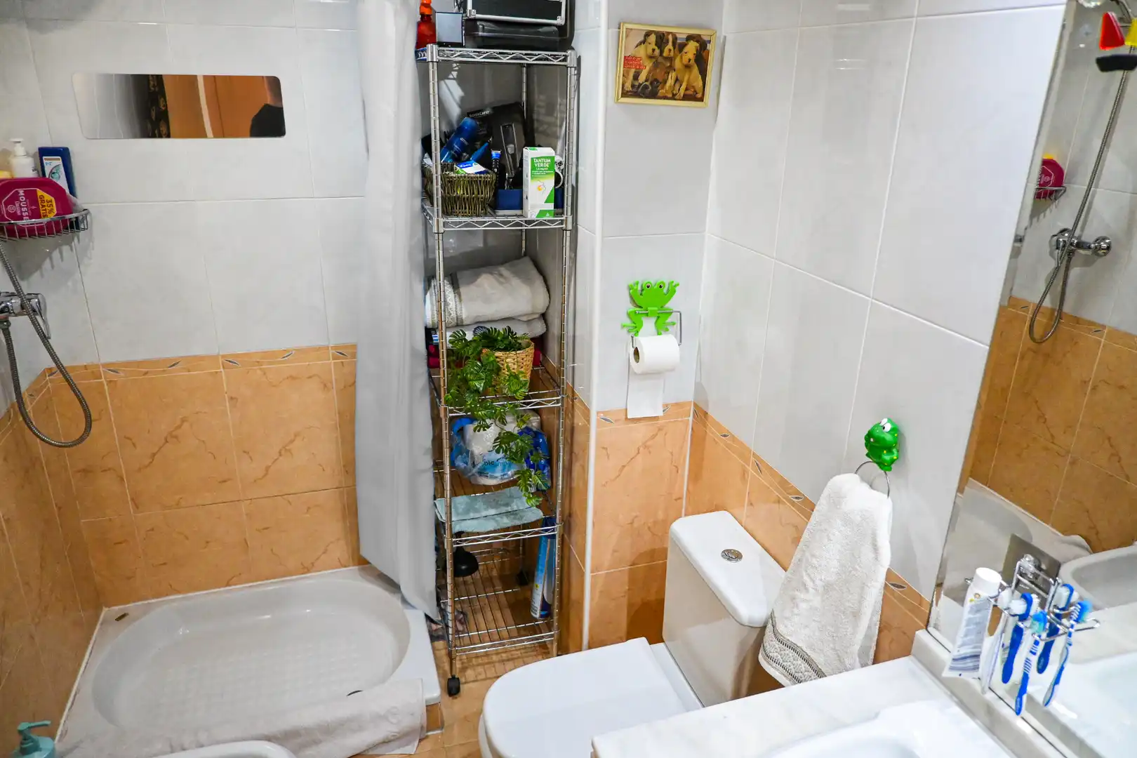 Bathroom of Flat for sale in Valencia  with Air Conditioner, Terrace and Swimming Pool