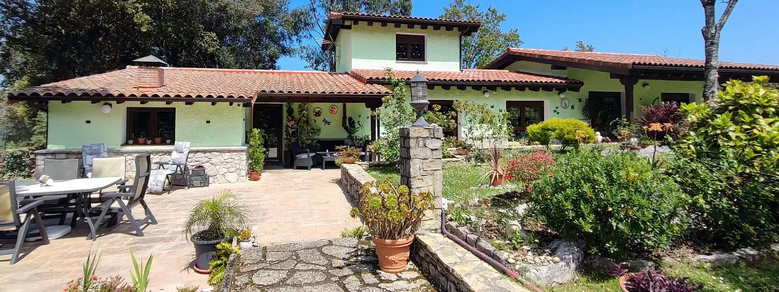 Jardín de Casa o chalet en venta en Llanes con Calefacción, Jardín privado y Terraza