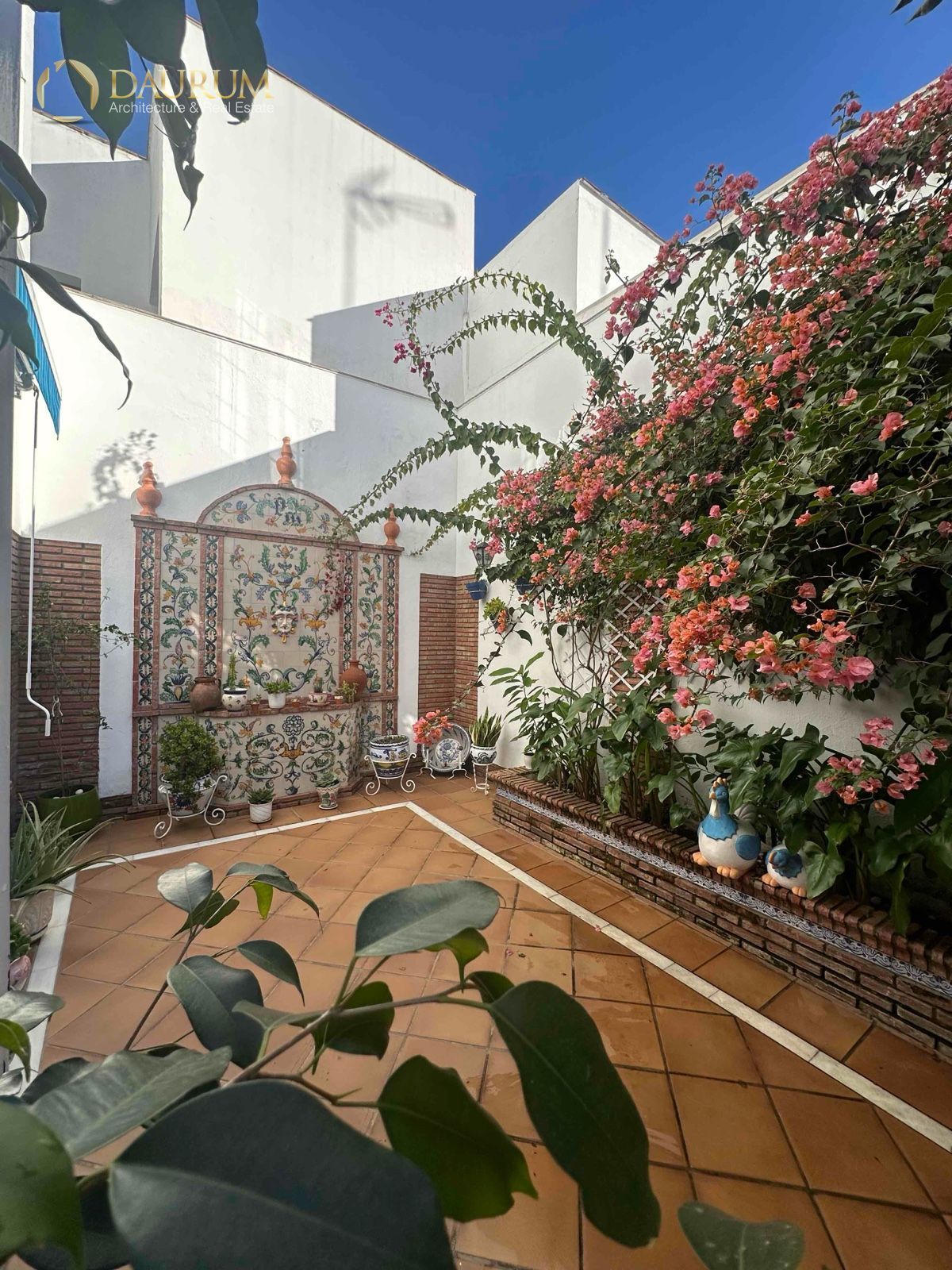 Garden of House or chalet for sale in  Sevilla Capital  with Air Conditioner, Terrace and Balcony